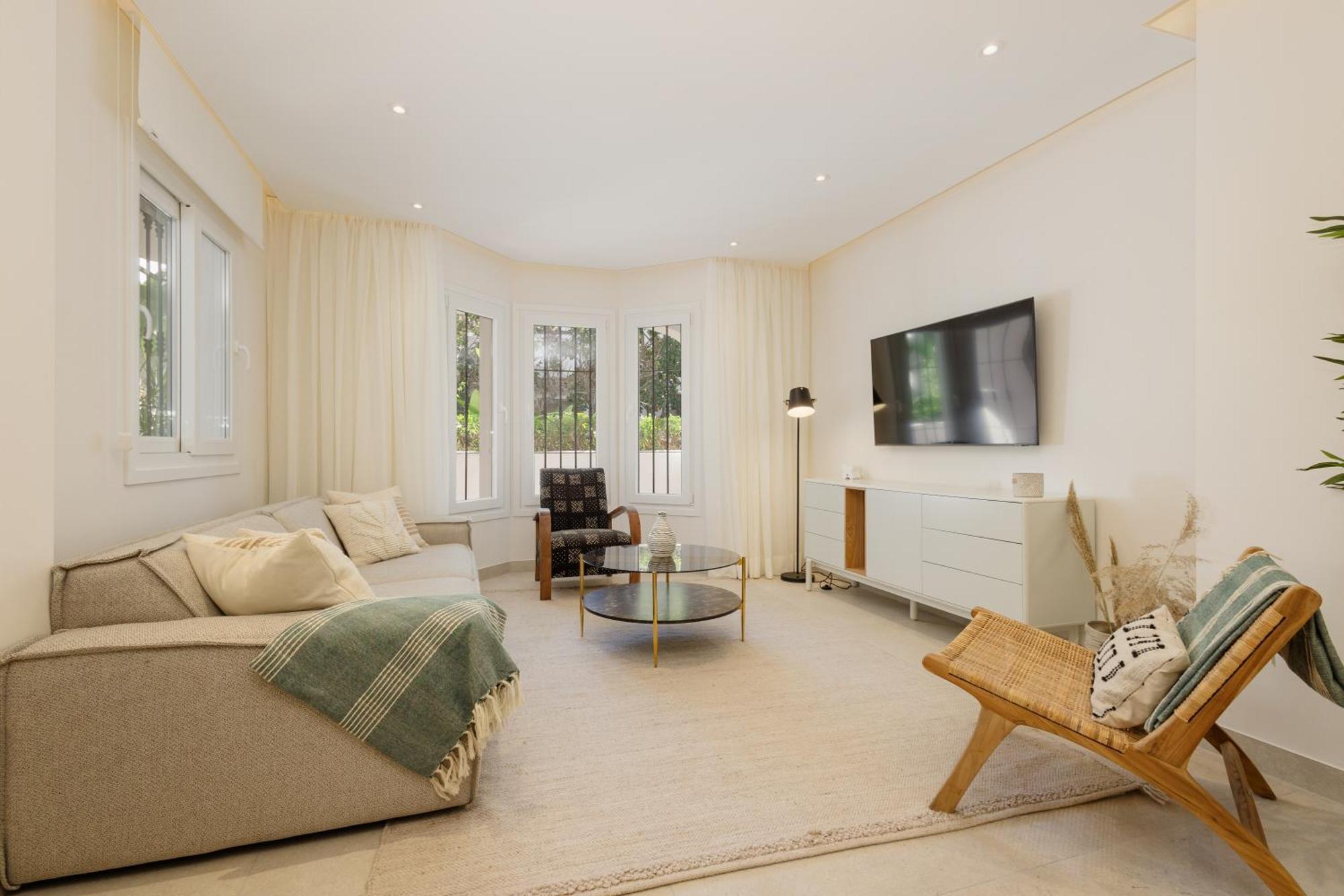 In Near Golf And Appartement *