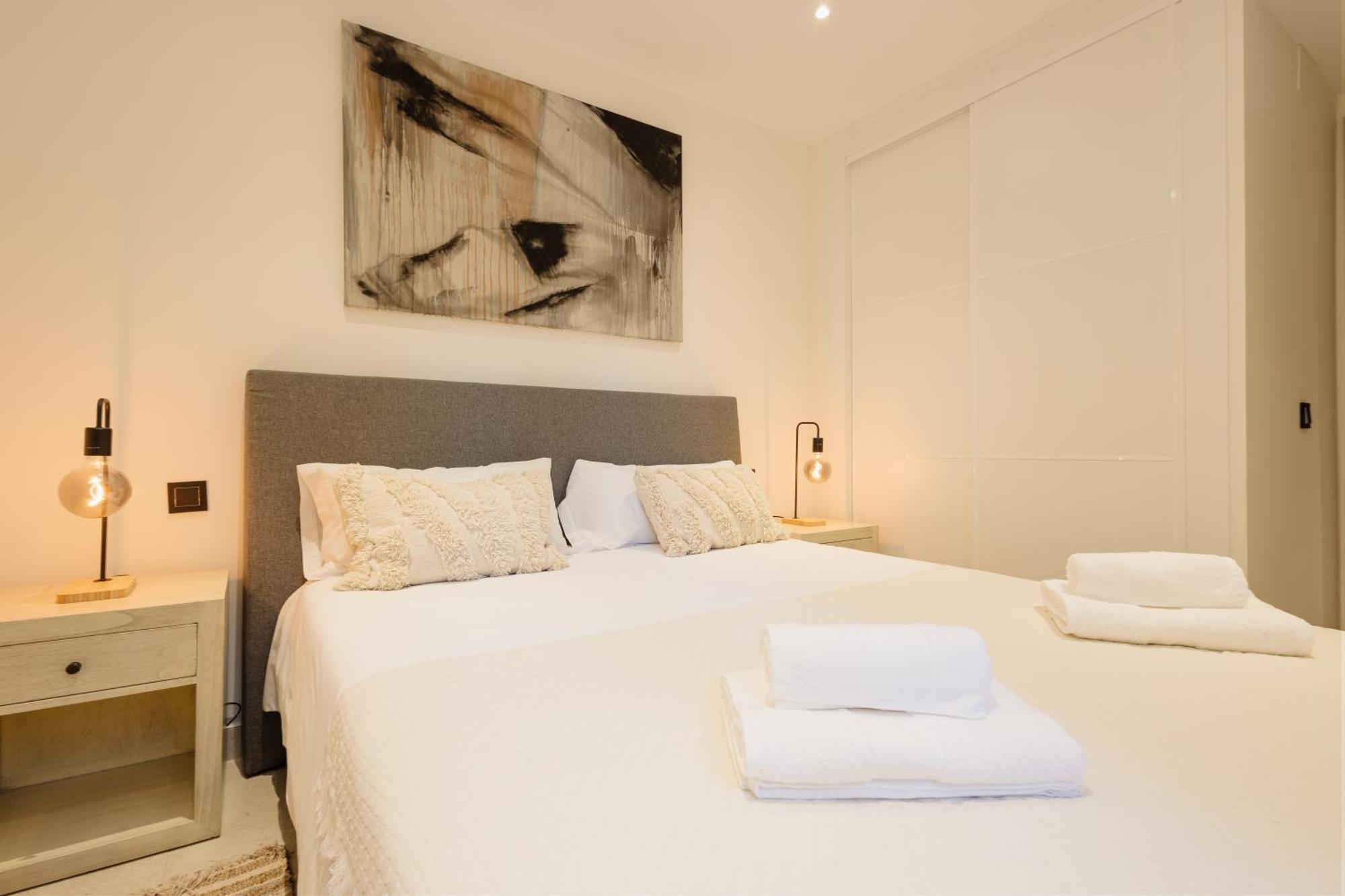 Apartment In Near Golf And *
