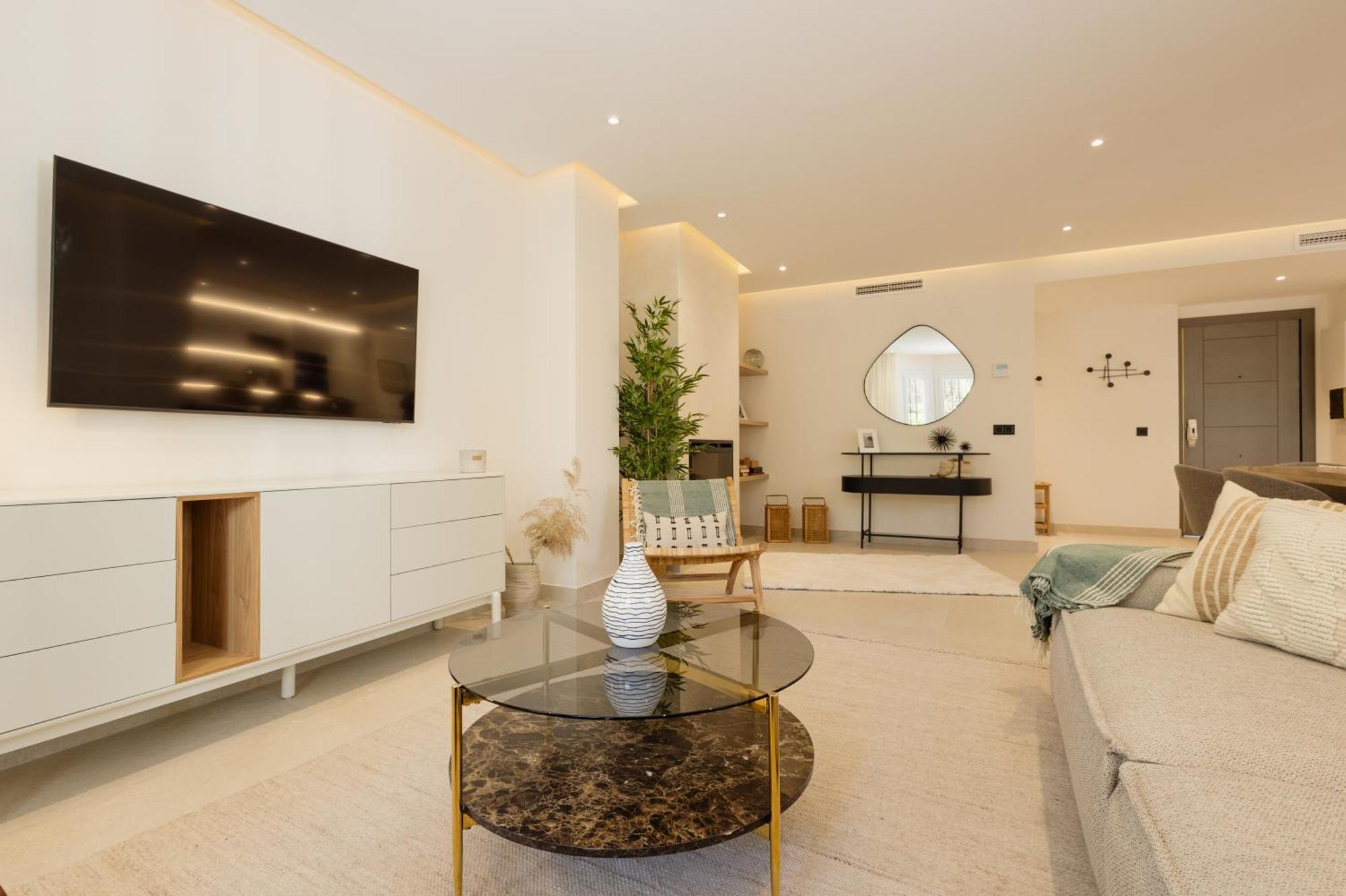Apartment In Near Golf And Marbella